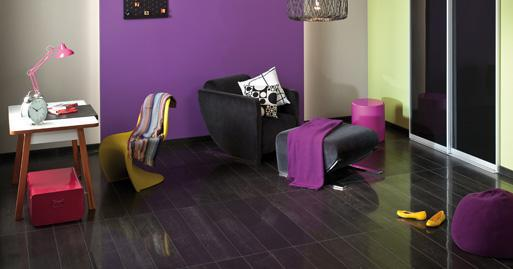 Фиолетовая комната отдыха, Плитка на полу: PARADYZ_024_aranz