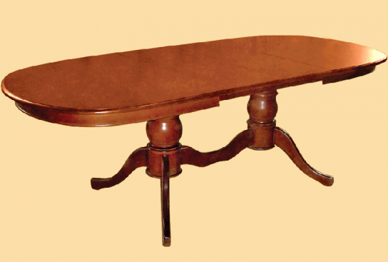 Стол деревянный, овальной формы
