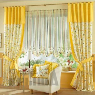 Желтые шторы в интерьере: Yellow