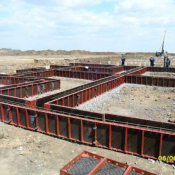 Опалубка — это коробчатая конструкция, заполняемая бетоном. После схватывания бетона опалубку разбирают. Внутренний размер опалубки соответствует толщине изготовляемой конструкции. Назначение опалубки — обеспечить проектные размеры и форму.  Набор инструментов  6700  м2  Казахстан  от 20000 до 50000 тенгеСвыше 50000 тенге  \