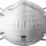 Предназначен для защиты органов дыхания от аэрозолей – пыли и туманов. Имеет запатентованный электростатический фильтр 3M Медиа, обеспечивающий легкость дыхания. Удобная чашеобразная форма позволяет респиратору плотно прилегать по всей поверхности.  Респиратор 3М 8101  Россия  127  шт  Респираторы, защитные маски, маски медицинские \