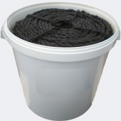 Каболка (канат смоляной) представляет собой льняную или из другого волокнистого материала (натурального или искусственного) прядь, пропитанную при необходимости антисептическим веществом, сплетенную специальным образом.    Продаем каболку (д. 10-12, 14-16, 18-20, 30, 40, 50, 60).  50  кг  Строительные материалы SAP