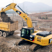 Аренда ЭКСКАВТОРА CAT 326,329,330,336,345  Компания Alem Sauda Ltd (alemsauda.kz) оказывает услуги аренды ( с 2013 года ) ГУСЕНИЧНЫХ ЭСКАВАТОРОВ CATERPILLAR с оператором в всех регионах РК.
Вся техника в отличном состоянии. Выездной сервис. Доставка своими тралами.
Операторы опытные. Отзывы супе  ГОД ВЫПУСКА 2015-2020. ОБЪЕМ КОВША 1.8-2.5 м3. ВЕС 29 тонн и выше.  11500  тг/чс Минимальный заказ 1 месяц  цена минимальная  Аренда и услуги экскаватора, услуги экскаватора-погрузчика Alem Sauda ltd ТОО