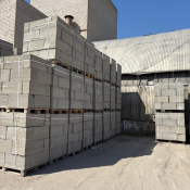 Газоблок  Газоблок Д700 армированный
Организация ProfБЕТОН производит и реализует ГАЗОБЛОК
Так же производим ФБС, БЕТОН, ПЕСКОБЛОК, КОЛЬЦА ДЛЯ СЕПТИКА
ПОМОЖЕМ рассчитать количество стройматериала для Вашего строения
ОРГАНИЗУЕМ доставку в любую точку города  20*30*60  1000    Шт  ProfБетон  Вопросы доставки уточняйте у менеджера  ProfБетон ИП