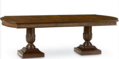 New London Pedestal Table от SCHNADIG - стол из натуральных древесных материалов.
