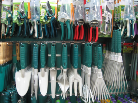 Продажа садовых инструментов в Алматы
